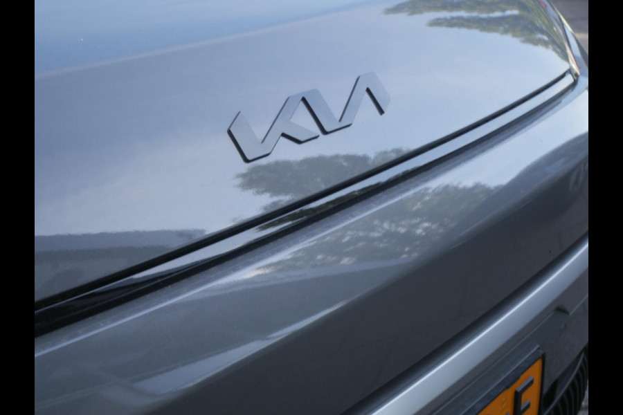 Kia EV3 Air 58.3 kWh | 19 INCH Velgen | Allseason | Draadloos Carplay | Navigatie |