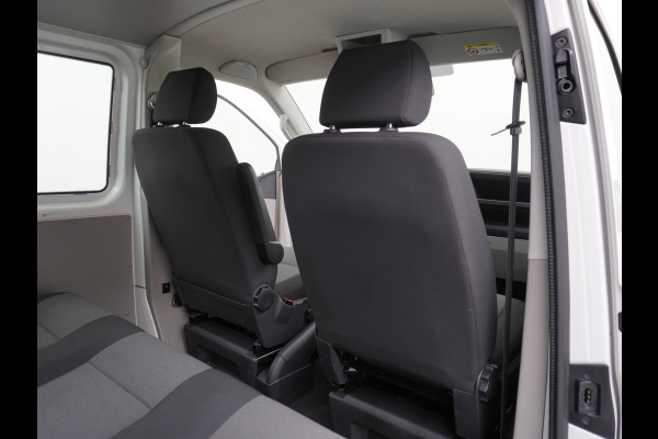 Volkswagen Transporter 2.0TDI DUBBELE CABINE L2H1 Apple Carplay Android Auto Trekhaak Airco Comfortline Betonplex Vloer Lat om Lat betimmering Euro 6 Schuifdeur Origineel Nederlandse Auto