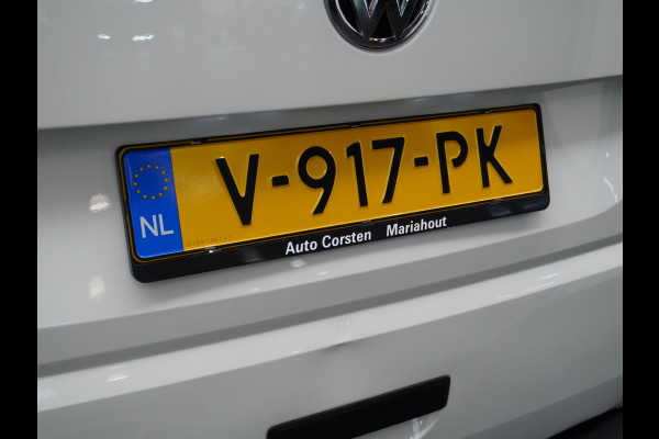 Volkswagen Transporter 2.0TDI DUBBELE CABINE L2H1 Apple Carplay Android Auto Trekhaak Airco Comfortline Betonplex Vloer Lat om Lat betimmering Euro 6 Schuifdeur Origineel Nederlandse Auto