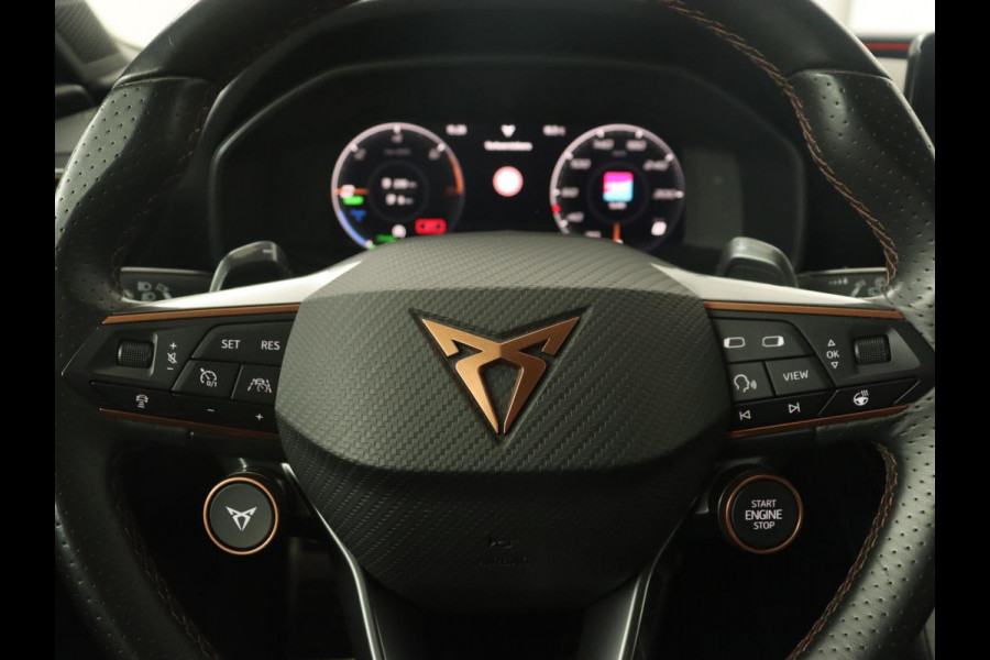 CUPRA Leon 1.4 eHybrid | 245pk | Stuurverwarming | Camera | Adaptive cruise | Navigatie | Sportstoelen | Keyless | Full LED | PHEV | Plug In