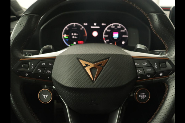 CUPRA Leon 1.4 eHybrid | 245pk | Stuurverwarming | Camera | Adaptive cruise | Navigatie | Sportstoelen | Keyless | Full LED | PHEV | Plug In