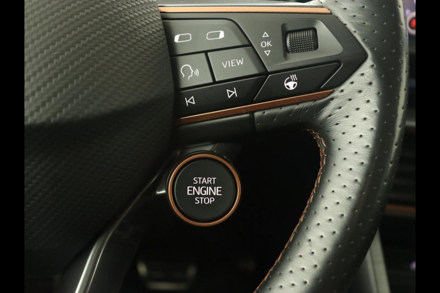 CUPRA Leon 1.4 eHybrid | 245pk | Stuurverwarming | Camera | Adaptive cruise | Navigatie | Sportstoelen | Keyless | Full LED | PHEV | Plug In