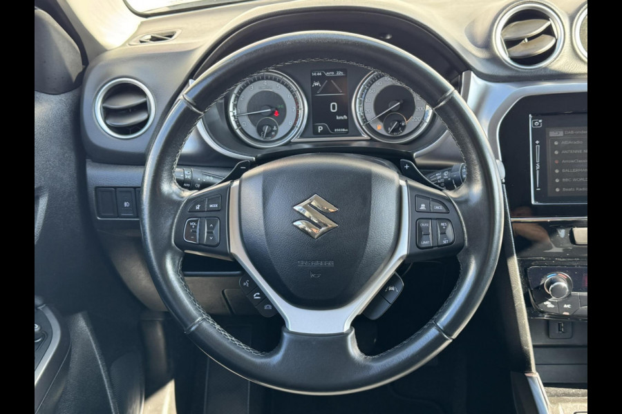 Suzuki Vitara 1.5 Hybrid Select AllGrip Adaptve cruise Climate control Apple Carplay Android Auto Achteruitrijcamera