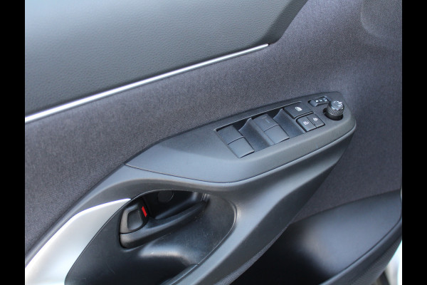 Toyota Yaris Cross 1.5 Hybrid Dynamic CLIMATE | CARPLAY | ADAPCRUISE | DAB | LMV17 | LED | NAVI | CAMERA