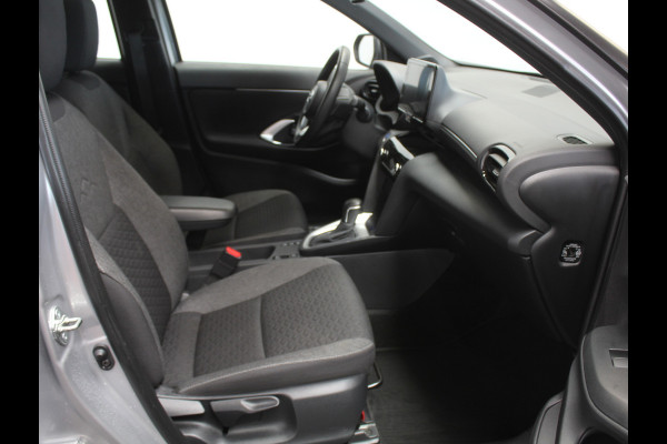 Toyota Yaris Cross 1.5 Hybrid Dynamic CLIMATE | CARPLAY | ADAPCRUISE | DAB | LMV17 | LED | NAVI | CAMERA