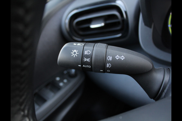 Toyota Yaris Cross 1.5 Hybrid Dynamic CLIMATE | CARPLAY | ADAPCRUISE | DAB | LMV17 | LED | NAVI | CAMERA