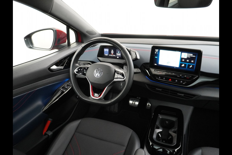 Volkswagen ID.4 GTX 4Motion 300PK (82Kw) 77 kWh PanoDak Warmtepomp 360-Camera 20" Apple Carplay Android Adaptive-Cruise Navi LED-v+a PDC-v+a Two Dual-Ecc App-Connect Mirror-Link Grootste Accu 0-100 6,3 seconden! AWD All Wheel Drive Assistentiepakket Design-pakket plus. Accu garantie tot 15-04-2030/160.000km laden tot 175kw DC of thuis 11kwh AC per uur. Orig.NLse auto € 58.000 nieuw