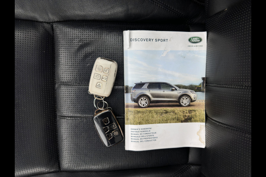 Land Rover Discovery Sport 2.0 TD4 HSE AWD Aut. *PANO | LUXURY-LEATHER | BI-XENON | NAVI-FULLMAP | HEATED-COMFORTSEATS | ECC | PRIVACY-GLASS | CAMERA | SHIFT-PADDLES | KEYLESS | LANE-ASSIST | PDC | CRUISE | TOWBAR | 18'