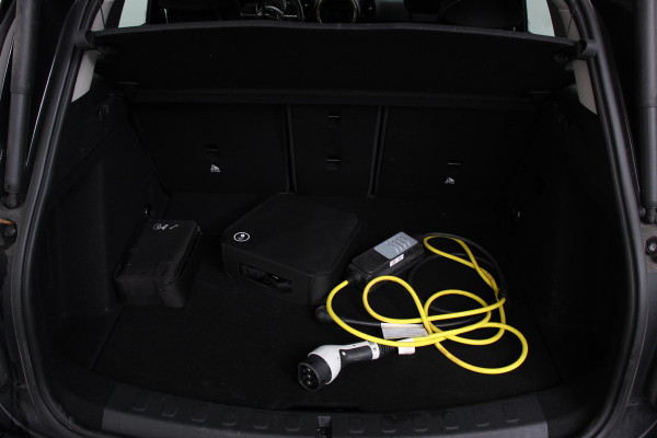 MINI Cooper Countryman 2.0 S ALL4 Hybride Navigatie Parkeersensoren achter Cruise Control Climate Control Full LED