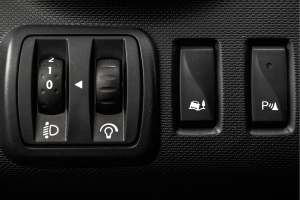 Fiat Talento 1.6 MJ EcoJet L2H1 | Euro 6 | 5-Persoons | Cruise | Airco | Camera | DC | LED Fiat Talento 1.6 MJ EcoJet L2H1 | Euro 6 | 5-Persoons | Cruise | Airco | Camera | DC | LED