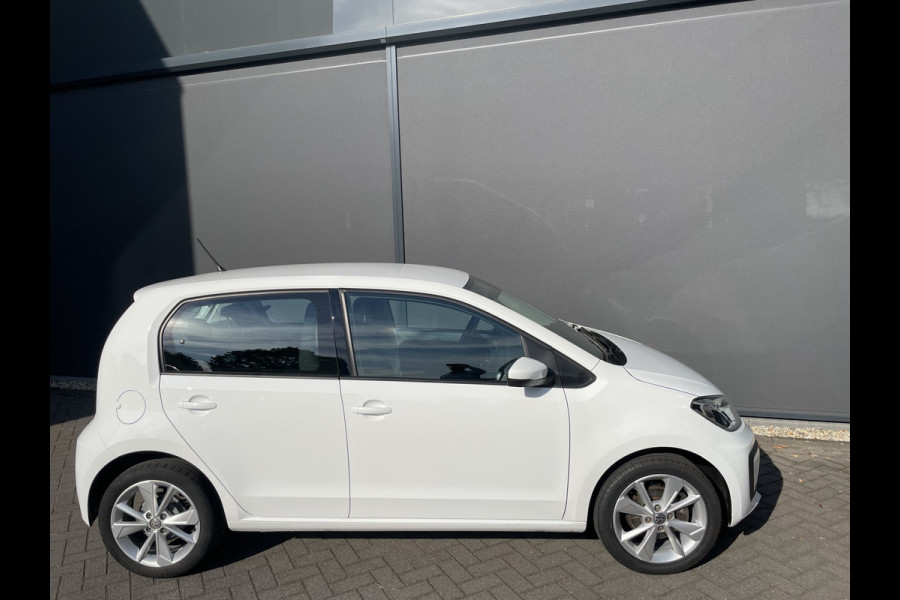 Volkswagen up! 1.0 Airco - Rijstrooksensor - Radio - Bluetooth