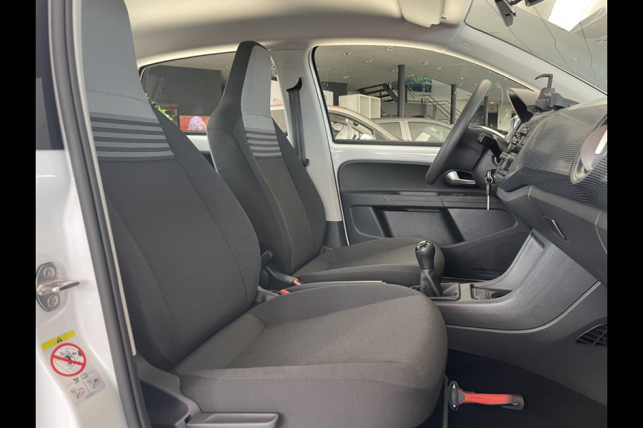 Volkswagen up! 1.0 Airco - Rijstrooksensor - Radio - Bluetooth