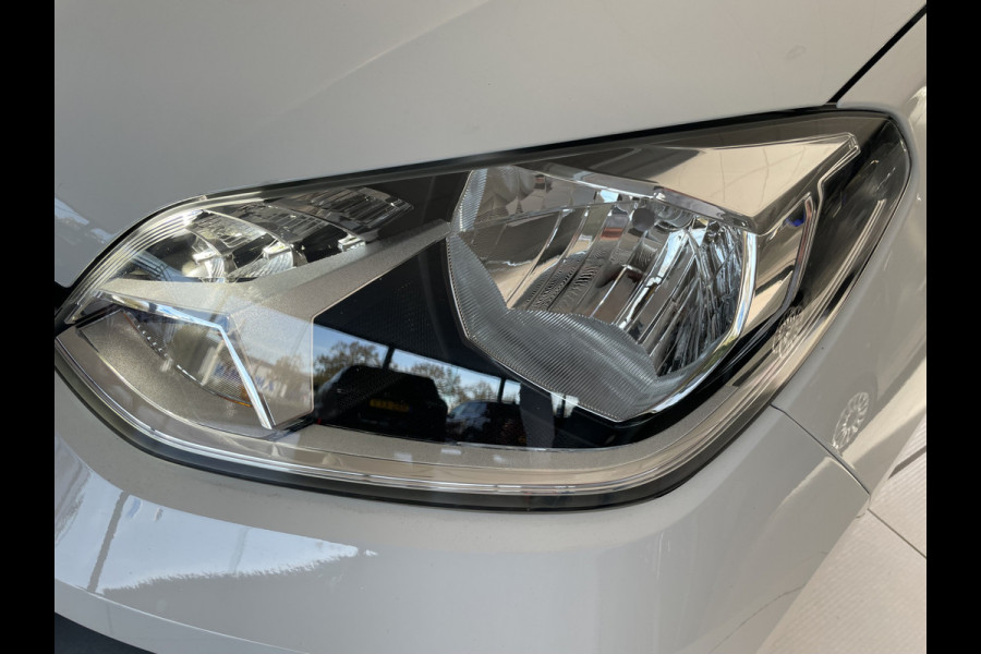 Volkswagen up! 1.0 Airco - Rijstrooksensor - Radio - Bluetooth