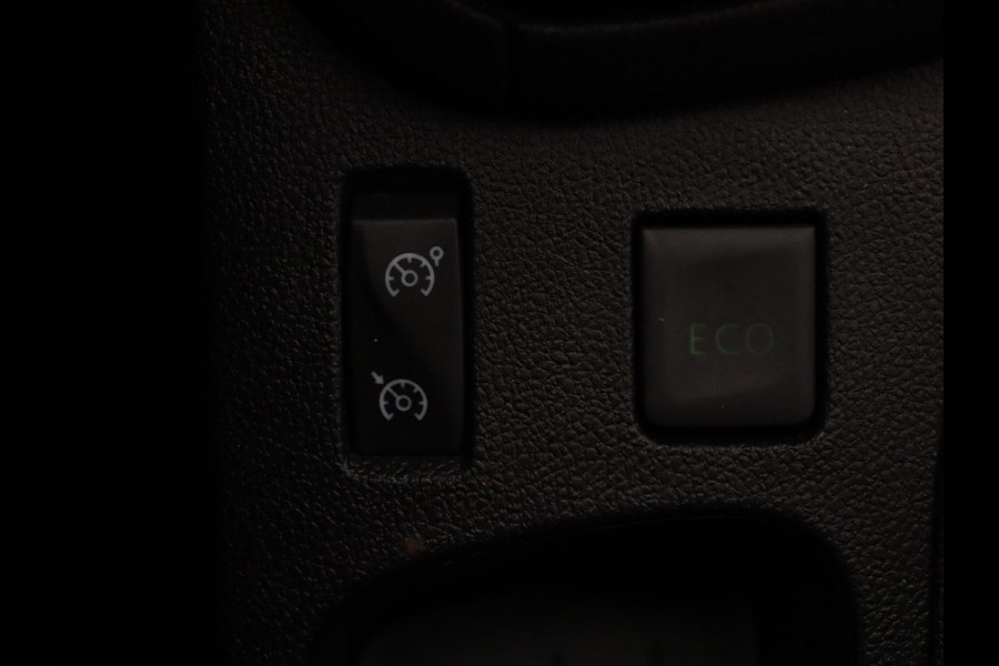 Renault Clio 90pk TCe Limited Airco | Cruise | Parkeersens. achter