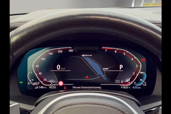BMW X5 xDrive45e M-Sport B&W Sky Massage Laser