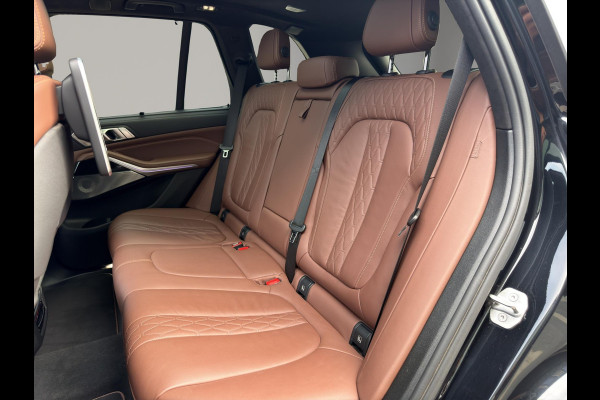 BMW X5 xDrive45e M-Sport B&W Sky Massage Laser