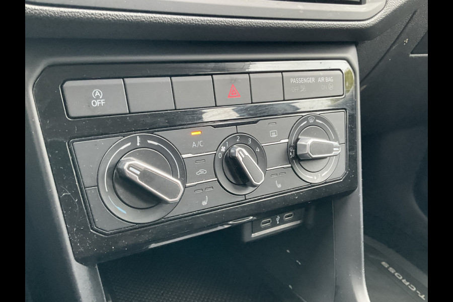 Volkswagen T-Cross 1.0 TSI Life Hoge zit DAB Camera Climatic Cruise