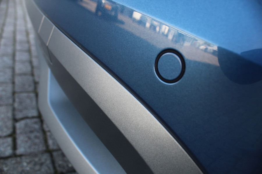 Škoda Kamiq 1.0-115pk TSI Sport Business AUTOMAAT ! Uiterst nette en goed onderhouden Skoda.