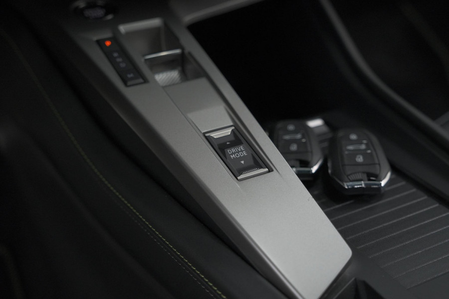 Peugeot 408 PureTech 130 EAT8 GT | 360 Camera | Adaptieve Cruise Control | Elektronische Kofferklep | Apple Carplay
