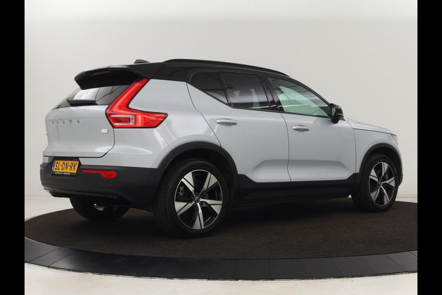 Volvo XC40 Recharge P8 AWD R-Design | Trekhaak | Camera | Carplay | Navigatie | Full LED | Leder/Alcantara | Adaptive cruise | Keyless