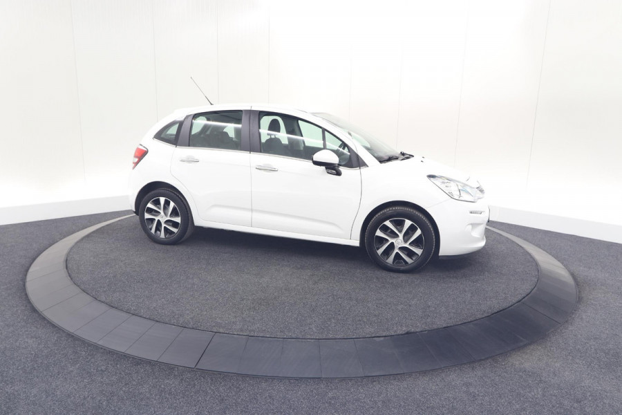 Citroën C3 PureTech 82 Selection | Trekhaak | Apple Carplay | Parkeersensoren | Climate Control