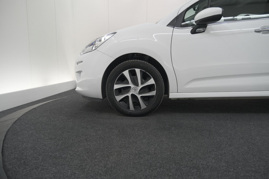 Citroën C3 PureTech 82 Selection | Trekhaak | Apple Carplay | Parkeersensoren | Climate Control