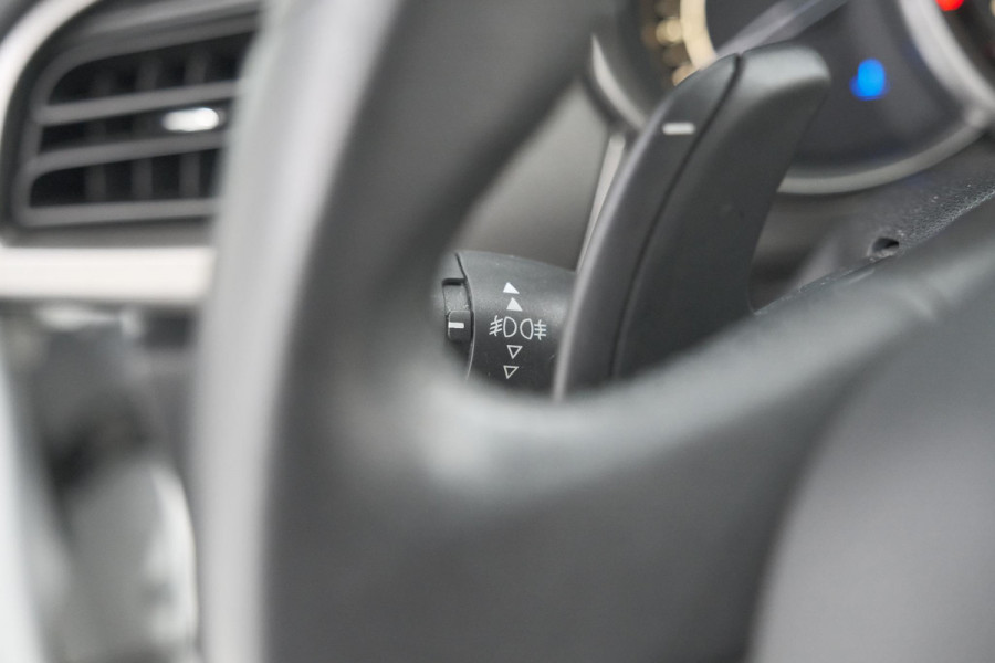 Citroën C3 PureTech 82 Selection | Trekhaak | Apple Carplay | Parkeersensoren | Climate Control