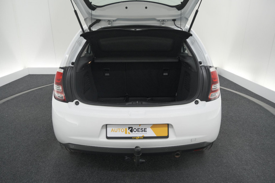 Citroën C3 PureTech 82 Selection | Trekhaak | Apple Carplay | Parkeersensoren | Climate Control