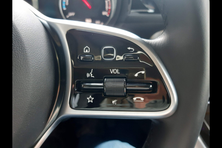 Mercedes-Benz EQT 200 Tour Navigatie , Achteruitrijcamera ECC Airco