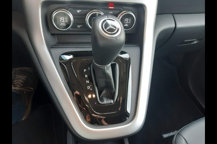 Mercedes-Benz EQT 200 Tour Navigatie , Achteruitrijcamera ECC Airco