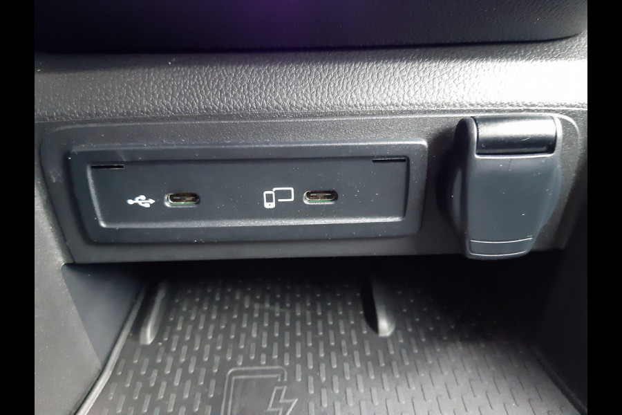 Mercedes-Benz EQT 200 Tour Navigatie , Achteruitrijcamera ECC Airco