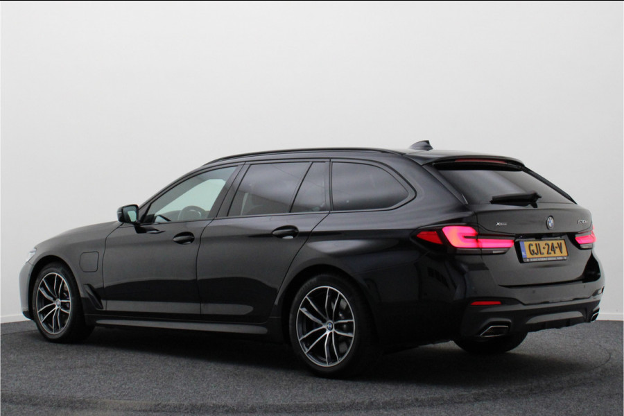 BMW 5 Serie Touring 530e xDrive High Executive M-Sport Leer, Laser, ACC, 360° Camera, H&K, Panoramadak, Head-up, Trekhaak, 18''