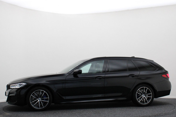 BMW 5 Serie Touring 530e xDrive High Executive M-Sport Leer, Laser, ACC, 360° Camera, H&K, Panoramadak, Head-up, Trekhaak, 18''
