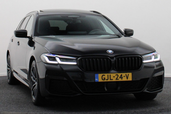 BMW 5 Serie Touring 530e xDrive High Executive M-Sport Leer, Laser, ACC, 360° Camera, H&K, Panoramadak, Head-up, Trekhaak, 18''