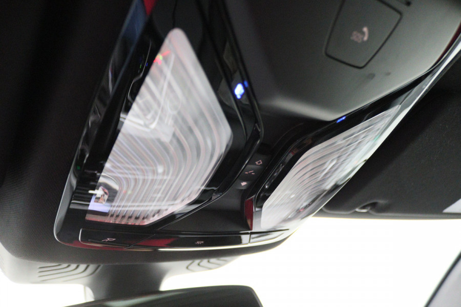 BMW 5 Serie Touring 530e xDrive High Executive M-Sport Leer, Laser, ACC, 360° Camera, H&K, Panoramadak, Head-up, Trekhaak, 18''