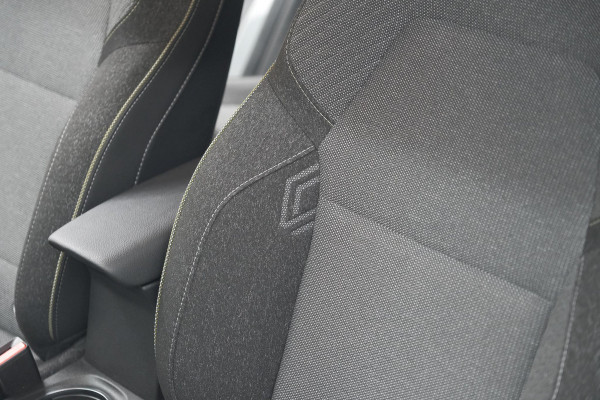 Renault Captur Mild Hybrid 160 EDC Techno | Camera | Navigatie | Apple Carplay | Pack Full Screen