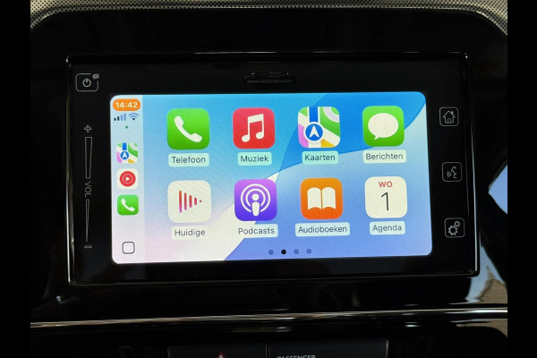 Suzuki Vitara 1.5 Hybrid Style Automaat Adaptive cruise Climate control Full LED Panoramadak Achteruitrijcamera Apple / Android