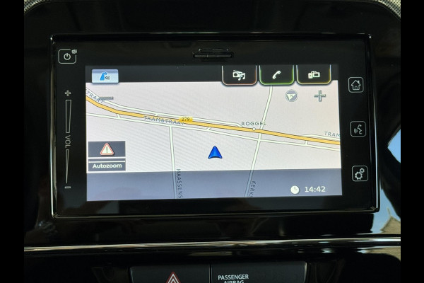 Suzuki Vitara 1.5 Hybrid Style Automaat Adaptive cruise Climate control Full LED Panoramadak Achteruitrijcamera Apple / Android