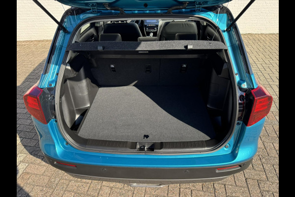 Suzuki Vitara 1.5 Hybrid Style Automaat Adaptive cruise Climate control Full LED Panoramadak Achteruitrijcamera Apple / Android