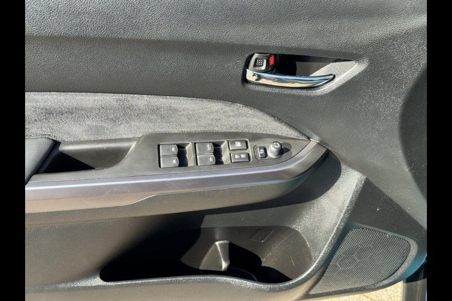 Suzuki Vitara 1.5 Hybrid Style Automaat Adaptive cruise Climate control Full LED Panoramadak Achteruitrijcamera Apple / Android