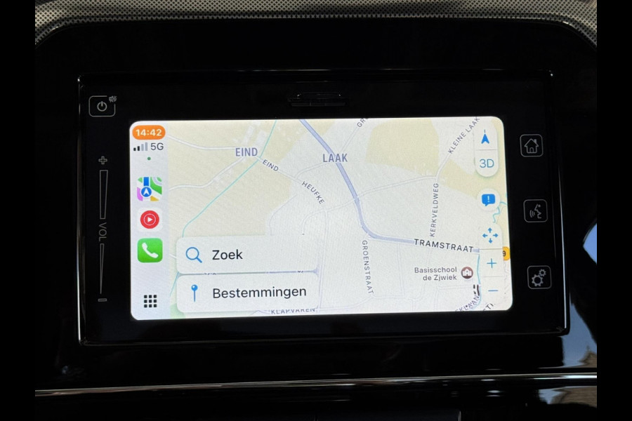 Suzuki Vitara 1.5 Hybrid Style Automaat Adaptive cruise Climate control Full LED Panoramadak Achteruitrijcamera Apple / Android