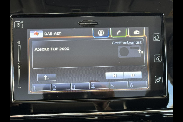 Suzuki Vitara 1.5 Hybrid Style Automaat Adaptive cruise Climate control Full LED Panoramadak Achteruitrijcamera Apple / Android