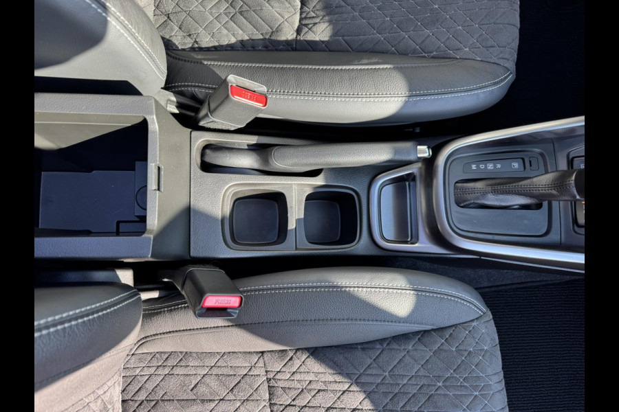 Suzuki Vitara 1.5 Hybrid Style Automaat Adaptive cruise Climate control Full LED Panoramadak Achteruitrijcamera Apple / Android