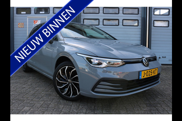 Volkswagen Golf 1.5 TSI Life Business Xenon Virtuel cockpit Sportzetels Camera Led Bj:2020