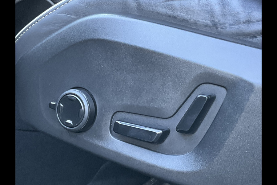 Volvo XC60 2.0 Recharge T6 AWD R-Design HUD HK Pano.dak BLIS Vol opties Inscription PHEV Plug-in
