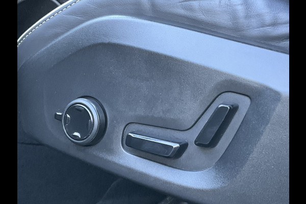 Volvo XC60 2.0 Recharge T6 AWD R-Design HUD HK Pano.dak BLIS Vol opties Inscription PHEV Plug-in