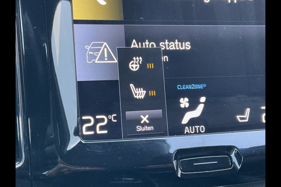 Volvo XC60 2.0 Recharge T6 AWD R-Design HUD HK Pano.dak BLIS Vol opties Inscription PHEV Plug-in