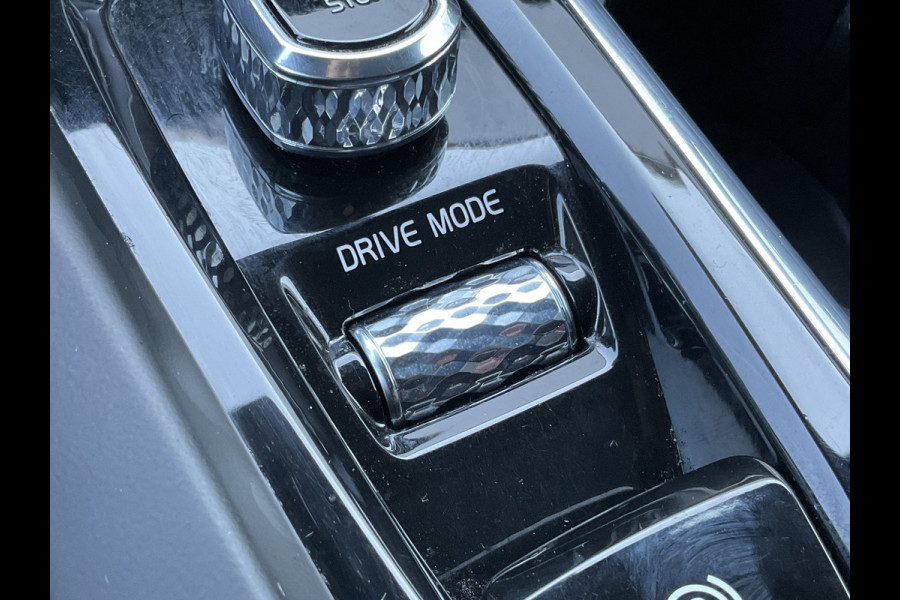 Volvo XC60 2.0 Recharge T6 AWD R-Design HUD HK Pano.dak BLIS Vol opties Inscription PHEV Plug-in