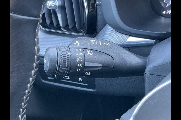 Volvo XC60 2.0 Recharge T6 AWD R-Design HUD HK Pano.dak BLIS Vol opties Inscription PHEV Plug-in