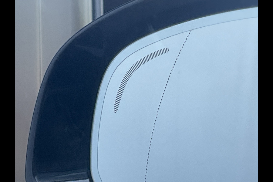 Volvo XC60 2.0 Recharge T6 AWD R-Design HUD HK Pano.dak BLIS Vol opties Inscription PHEV Plug-in